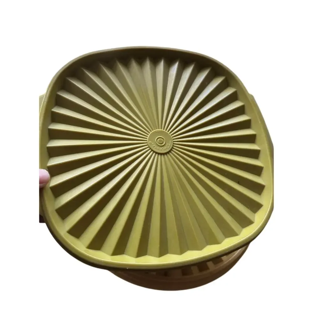 Tupperware vintage green